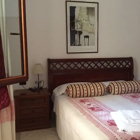 Sa Pintadera Hotel apartamentowy Càbras