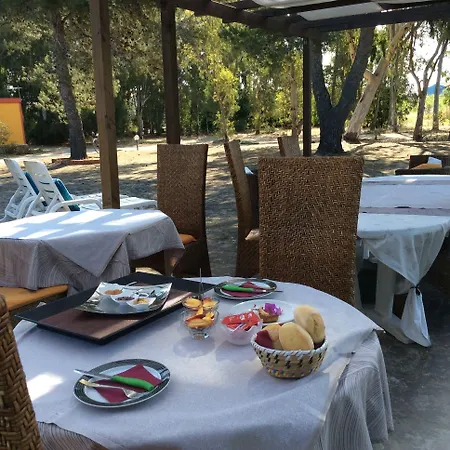 品塔德拉公寓式酒店 Càbras